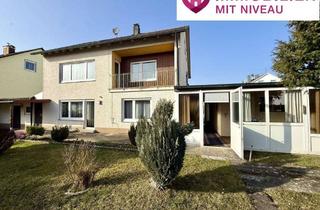 Haus kaufen in 89415 Lauingen, Ein- /Zweifamilienhaus in Traumlage von Lauingen! Großes Grundstück, 2 Garagen u. vieles mehr!