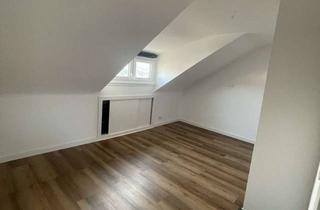 Haus mieten in 60439 Heddernheim, Reiheneckhaus mit Garten in Frankfurt-Heddernheim