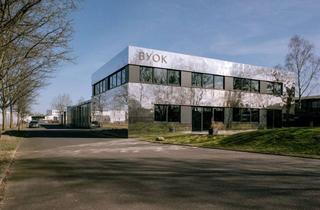 Gewerbeimmobilie mieten in Industriestrasse 17, 25462 Rellingen, Lagerhalle und Aussenfläche auf geschützem Grundstück