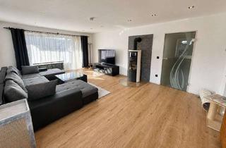 Wohnung kaufen in Forststr. 24, 83026 Aising, Charmante 4-Zimmer-Wohnung mit separater Wohnküche und zwei Bädern in Rosenheim zu verkaufen