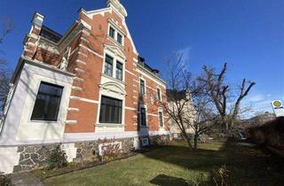 Wohnung mieten in Torgauer Strasse 43, 04808 Wurzen, Wurzen* An der kath. Kirche* renovierte helle 2 Zimmer-Wohnung*Tageslichtbad* Wohnküche