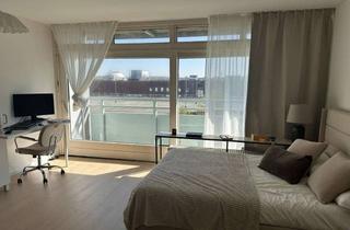 Wohnung kaufen in 22609 Osdorf, Möbilierte 1-Zimmer Wohnung mit Balkon im 4. OG