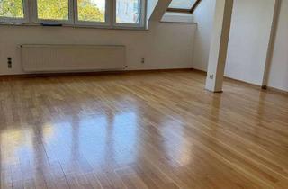 Wohnung kaufen in Kurfürstendamm, 10711 Grunewald, 3 Zimmer Dachgeschosswohnung in guter Lage unweit Kurfürstendamm ( bezugsfrei )