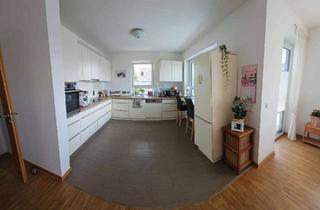 Wohnung mieten in 35423 Lich, Helle 3-Zimmer Maisonette-Wohnung mit Balkon in Lich