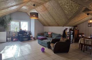 Wohnung mieten in Am Tripp, 61250 Usingen, Helle 4-Zimmer Dachgeschosswohnung in Usingen-Merzhausen