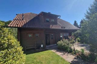 Haus kaufen in 37181 Hardegsen, Holzhaus in Trögen 259000 € - 140 m² - 3,5Zi.