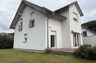 Einfamilienhaus kaufen in 79650 Schopfheim, Neuwertiges freistehendes Einfamilienhaus mit 4,5 Zimmern und 145 m² in Schopfheim durch Privat
