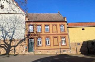 Haus kaufen in 06636 Burgscheidungen, Provisionsfreier Erwerb eines Wohnhauses in Laucha
