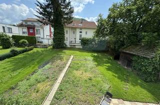 Haus mieten in Vogelsangstr. 19, 72581 Dettingen, Freistehendes 2-Familienhaus mit 7 Zimmern, Garage und Einbauküche – viel Platz für die ganze Family