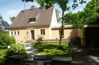 Haus mieten in 86356 Neusäß, Liebevoll renoviertes Einfamilienhaus mit sehr großem Garten in ruhiger Wohnlage