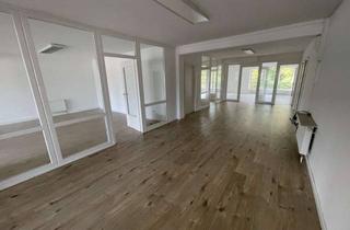 Büro zu mieten in Fenglerstraße 9a, 22041 Wandsbek, Bürofläche in Wandsbek mit Glastrennwänden