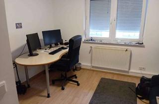 Immobilie mieten in Schleswiger Straße 16, 60435 Eckenheim, Furnished Room in Shared Flat for Sublet (April–end July)