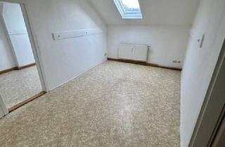 Wohnung mieten in Brüderstraße, 07570 Weida, Solide 2 Raum Dachgeschoßwohnung im Zentrum von Weida