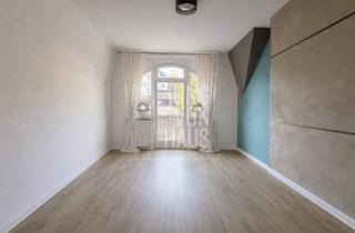 Wohnung kaufen in 65191 Sonnenberg, Sonnenberg: Charmante Altbau-Dachgeschosswohnung am Kurpark