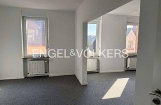 Wohnung kaufen in 67063 Friesenheim/Nord, WG oder Familie - Großzügige 6-Zimmer-Altbauwohnung in LU-Friesenheim!