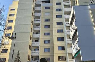 Wohnung kaufen in Am Briel 49, 78467 Konstanz, Schöne und helle 4- Zimmerwohnung im 6.OG mit Tiefgaragenplatz!