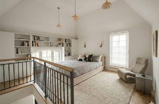 Wohnung kaufen in Bendastraße 20, 12051 Neukölln, Neubau Dachresidenz mit Turmzimmer und Rooftop-Terrasse