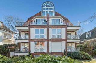 Wohnung kaufen in 22043 Marienthal, Stilvolle, modernisierte Dachgeschoss-Maisonette mit drei Süd- und Westbalkonen und TG-Stellplatz.