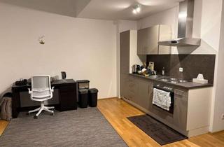 Wohnung mieten in Georg-Aichinger-Straße, 93055 Ostenviertel, Wunderschöne 1,5-Zimmer Maisonette-Wohnung im 1. OG mit Balkon in Regensburg-Ostenviertel