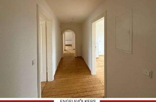 Wohnung mieten in 33609 Innenstadt, Sanierte und großzügige Altbauwohnung mit viel Licht und Charakter