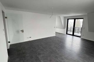 Wohnung mieten in 33098 Paderborn, 3 Zimmer Dachgeschosswohnung mit Balkon in Paderborn (Südstadt)