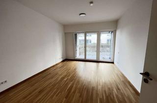 Wohnung mieten in Helene-Jacobs-Straße 26, 14199 Schmargendorf, Modern & gemütlich: 2-Zimmer in Schmargendorf mit Einbauküche und Duschbad