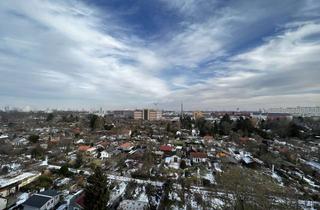 Wohnung mieten in Helene-Jacobs-Straße 14, 14199 Schmargendorf, Hoch hinaus: 2-Zimmer in oberster Etage mit EBK und Fußbodenheizung