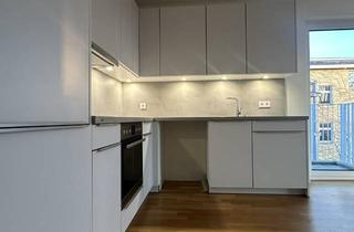 Wohnung mieten in Beusselstraße 31d, 10553 Berlin, 3-Zimmerwohnung * Dachgeschoss * Süd-Balkon * Einbauküche * Ruhige Lage im Innenhof * in Moabit