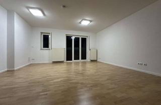 Wohnung mieten in Ulmenstraße 69, 15366 Hoppegarten, Ruhiges Apartment mit Terrasse - Renoviert mit Einbauküche