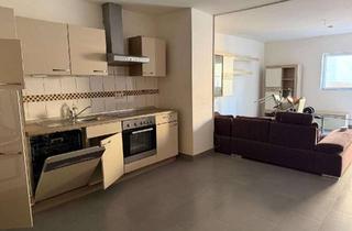 Wohnung mieten in 97645 Ostheim, Gemütliche 2-Zimmer-Wohnung in ruhiger Lage von Ostheim – Perfekt für Singles oder Paare!