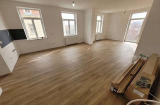 Wohnung mieten in Weidentalstraße 35, 01157 Cotta, Helle 6 Raumwohnung + Balkon + Garten + Badewanne