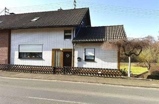 Doppelhaushälfte kaufen in 57520 Steinebach, Charmante Doppelhaushälfte mit Sonnenterrasse, großem Garten und viel Platz für Ihre Wohnideen