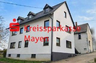Haus kaufen in 56294 Münstermaifeld, Zwei Wohnhäuser mit Entwicklungspotenzial