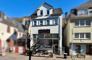 Haus kaufen in 56856 Zell, Attraktives Wohn- und Geschäftshaus mit Gastronomie und zwei Ferienwohnungen in Zell an der Mosel