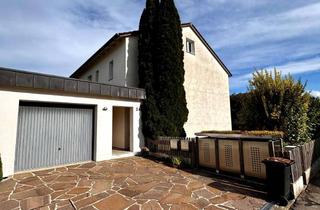 Haus kaufen in 85445 Oberding, Attraktives Zweifamilienhaus bei Erding: 2 x 4-Zimmer, Garten & Top-Lage