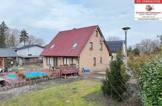 Haus kaufen in 18311 Ribnitz-Damgarten, Solides Eigenheim mit Pool und großem Grundstück!!!