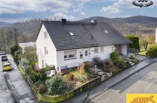 Doppelhaushälfte kaufen in 59821 Arnsberg, Doppelhaushälfte mit Garage und Garten - Toplage Schreppenberg!