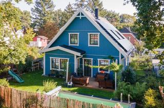 Haus kaufen in 15370 Fredersdorf-Vogelsdorf, Wärmepumpe, Lüftungsanlage, Einbauküche, Pool, Carport: Energieeffizientes Schwedenhaus Fredersdorf