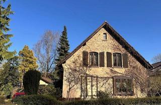 Einfamilienhaus kaufen in 66346 Püttlingen, Wunderschönes historisches Einfamilienhaus am Bachlauf in Püttlingen