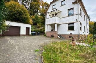 Haus kaufen in Im Brühl 30, 66130 Saarbrücken, 2-3 Familienhaus mit Bauplatz in guter Lage von Fechingen