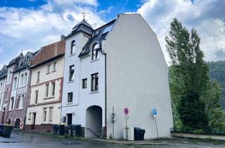 Mehrfamilienhaus kaufen in 58762 Altena, Mehrfamilienhaus mit 4 Einheiten und attraktiver Rendite