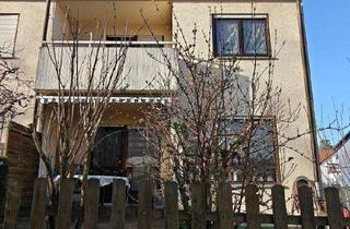 Doppelhaushälfte kaufen in 73650 Winterbach, Wohnkomfort mit Potenzial: Vermietete Doppelhaushälfte mit Terrasse & Garage