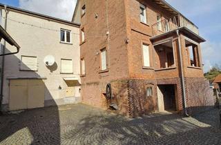 Haus kaufen in 63589 Linsengericht, **2-FH in Linsengericht mit Scheune, Garage und Hof**