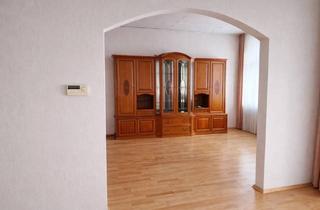 Haus kaufen in 04758 Oschatz, Willkommen in Ihrem neuen Zuhause – einer attraktiven, vielseitigen Wohnanlage.