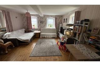 Bauernhaus kaufen in 07646 Karlsdorf, Idyllisches Bauernhaus mit Stallungen, großzügigem Grundstück und zeitgemäßem Wohnkomfort