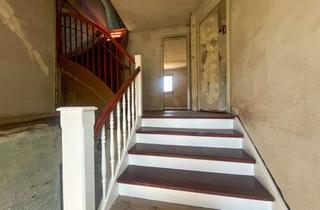 Mehrfamilienhaus kaufen in 08371 Glauchau, Verkauf wird ein sanierungsbedürftigen Mehrfamilienhauses in ruhiger Oberstadtlage