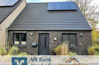 Haus kaufen in 25821 Bredstedt, Reihenendhaus mit Terrasse in zentraler Lage - zuverlässig vermietet