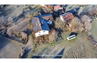 Haus kaufen in 83362 Surberg, Sanierungsbedürftiges, bäuerliches Anwesen mit zwei Wohneinheiten und Nebengebäude Nähe Surberg