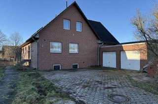 Haus kaufen in Alter Schützenplatz, 31553 Sachsenhagen, Sachsenhagen - 2-Familienhaus mit 2 Garagen