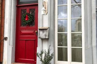 Haus kaufen in 66740 Saarlouis, Gepflegtes Reihenmittelhaus in zentraler Lage von Roden